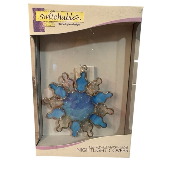Switchables Stained Glass Night Light Cover Snow Flake Vintage 2005 Winter EUC - Picture 2 of 3